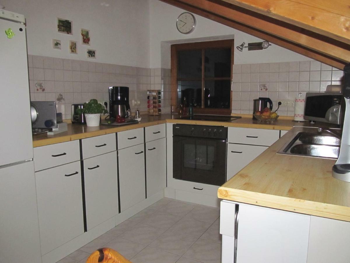 Ferienwohnung Bei Mutti Rottau Bagian luar foto
